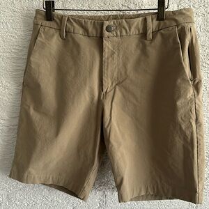 Lululemon  Classic-Fit Short 9" *Warpstreme